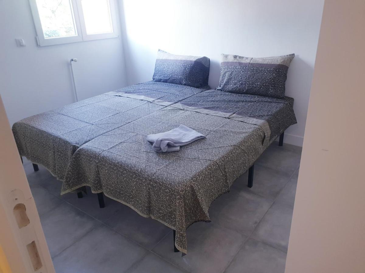 Appartements Renove 2023 Proche Aeroport 5Min, Gare Sncf 2 Min, Tramway Au Pied De L'Immeuble , Parking Possible, Renovated Apartments 2023 Near The Airport 5 Min, Train Station 2 Min, Tram Next To The Building 1 Min, Parking Possible Nice Eksteriør bilde