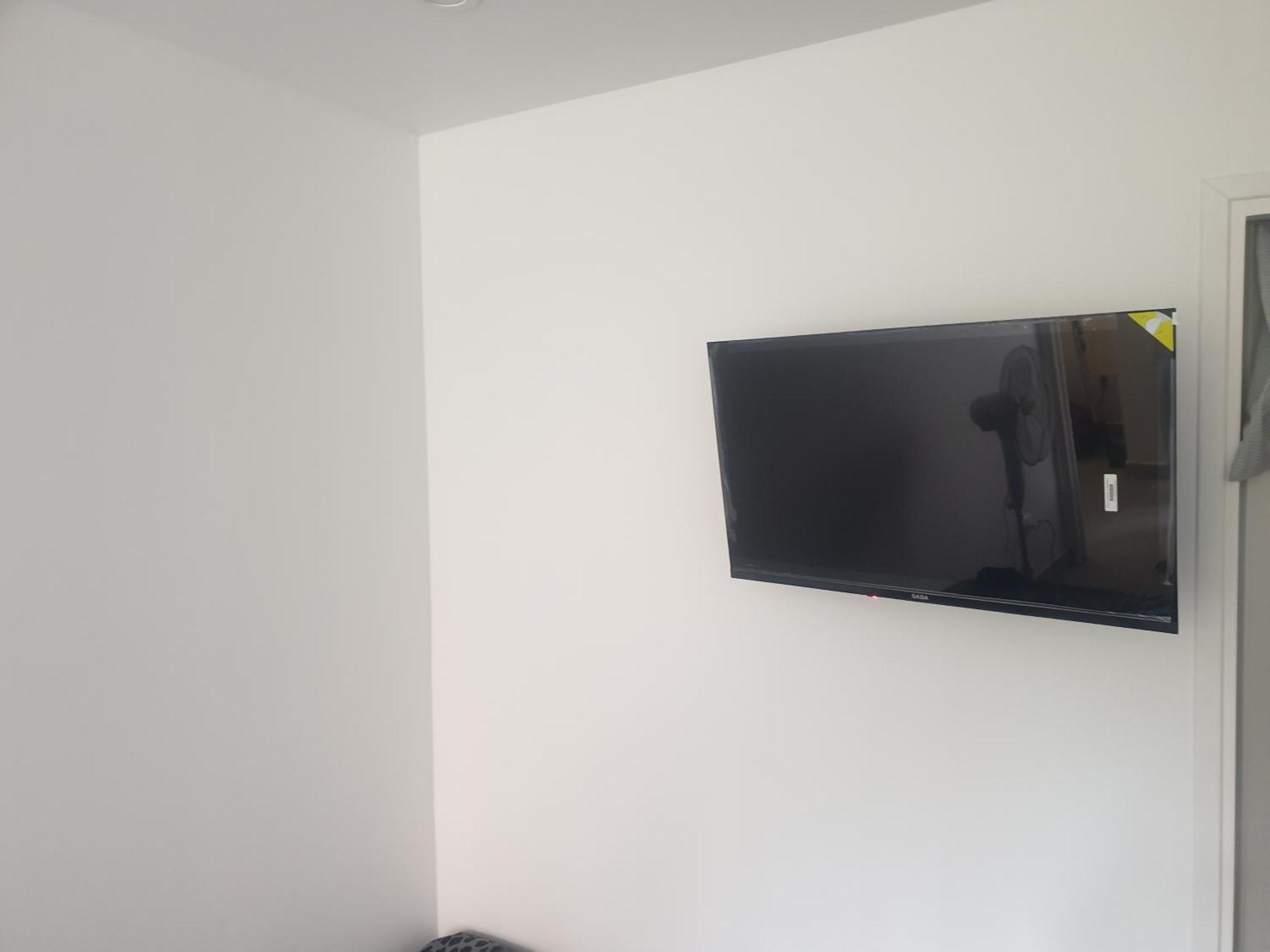 Appartements Renove 2023 Proche Aeroport 5Min, Gare Sncf 2 Min, Tramway Au Pied De L'Immeuble , Parking Possible, Renovated Apartments 2023 Near The Airport 5 Min, Train Station 2 Min, Tram Next To The Building 1 Min, Parking Possible Nice Eksteriør bilde